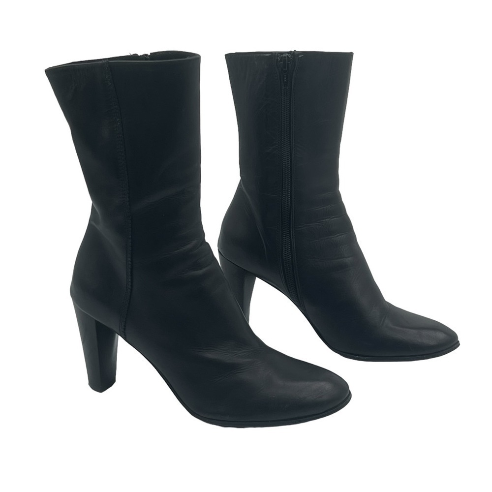 Barneys New York Women's Black Ankle Almond Toe Heeled Boots Size 36 1/2